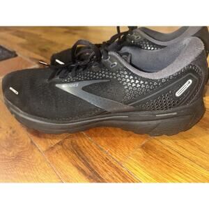 Brooks Ghost 16 Running Shoes Women’s Size 10 Black Medium D